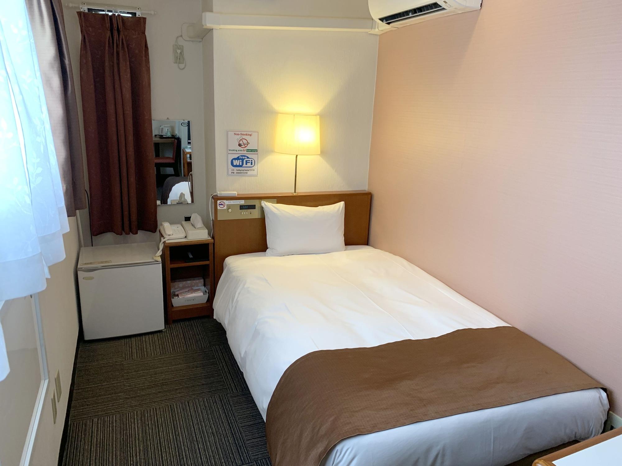 Tokyo Plaza Hotel Экстерьер фото