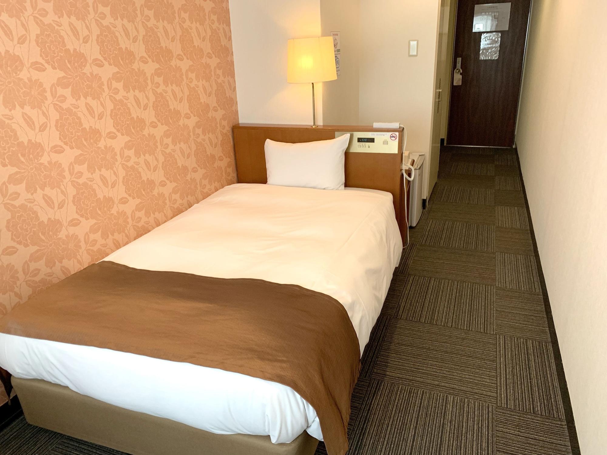 Tokyo Plaza Hotel Экстерьер фото