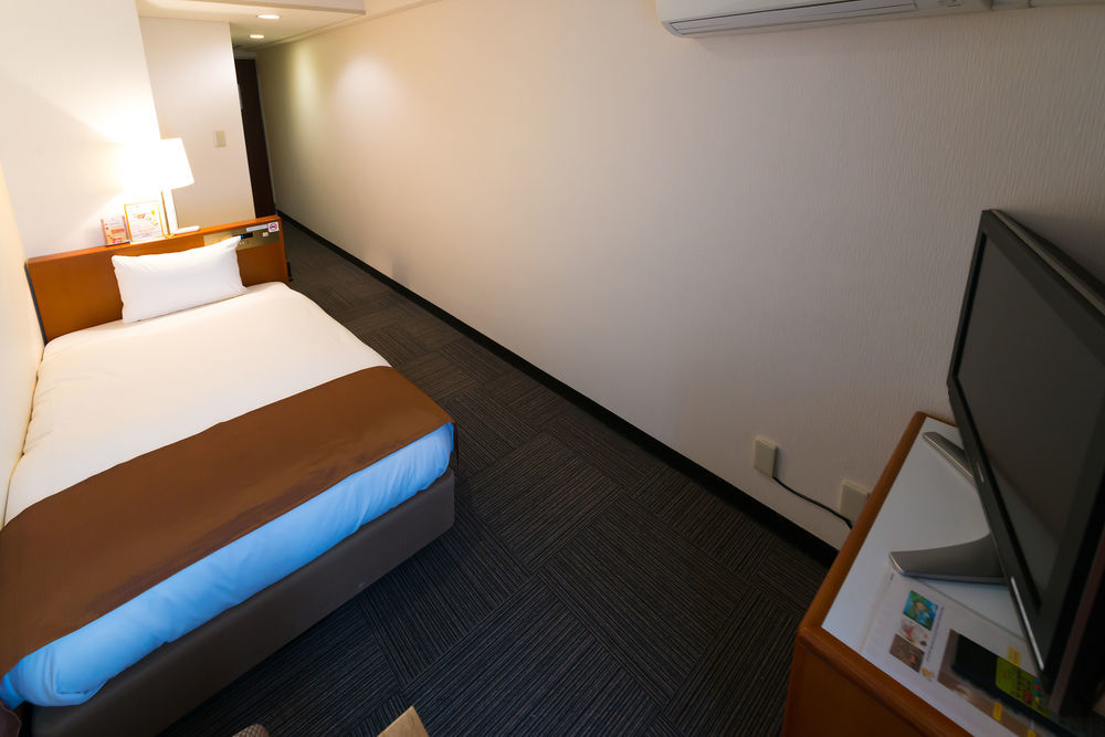 Tokyo Plaza Hotel Экстерьер фото